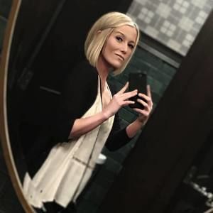 Meet your Posher, Shelby